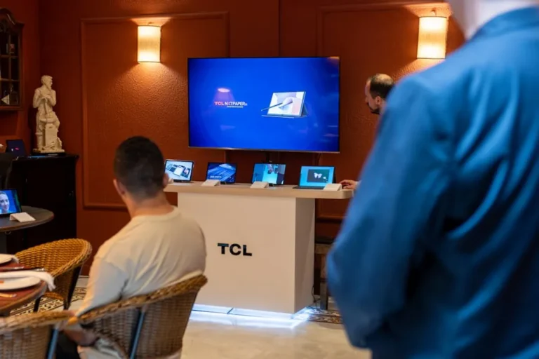 Best Brand Campaigns Examples for Small Teams