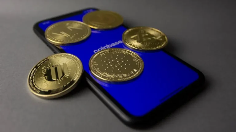 Coinbase stock 2026: Market Outlook, Risks, and Key Things to Watch