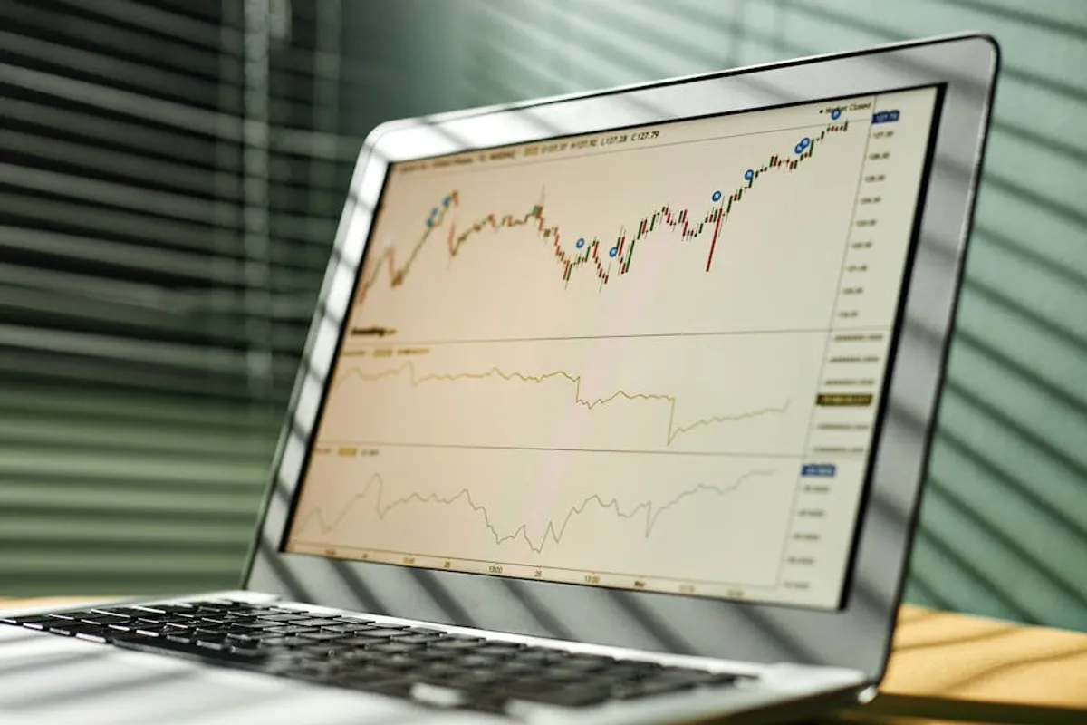 Dow jones index 2026: Market Outlook, Risks, and Key Things to Watch