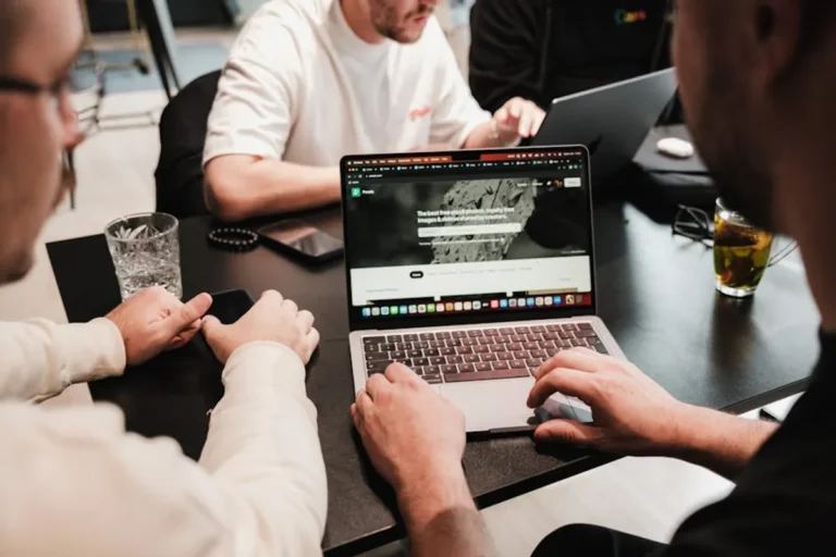 How to Build a Useful Article Around finlandjournal.com Without Sounding Generic: For Digital Publishers
